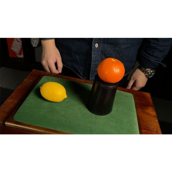 VT1_LEATHERCHOP_BLK_0