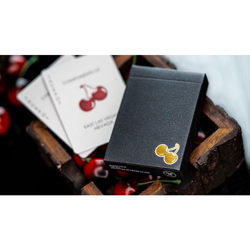 Foto Cherry Casino House Deck (Monte Carlo Black and Gold) Playing Cards by Pure Imagination Projects