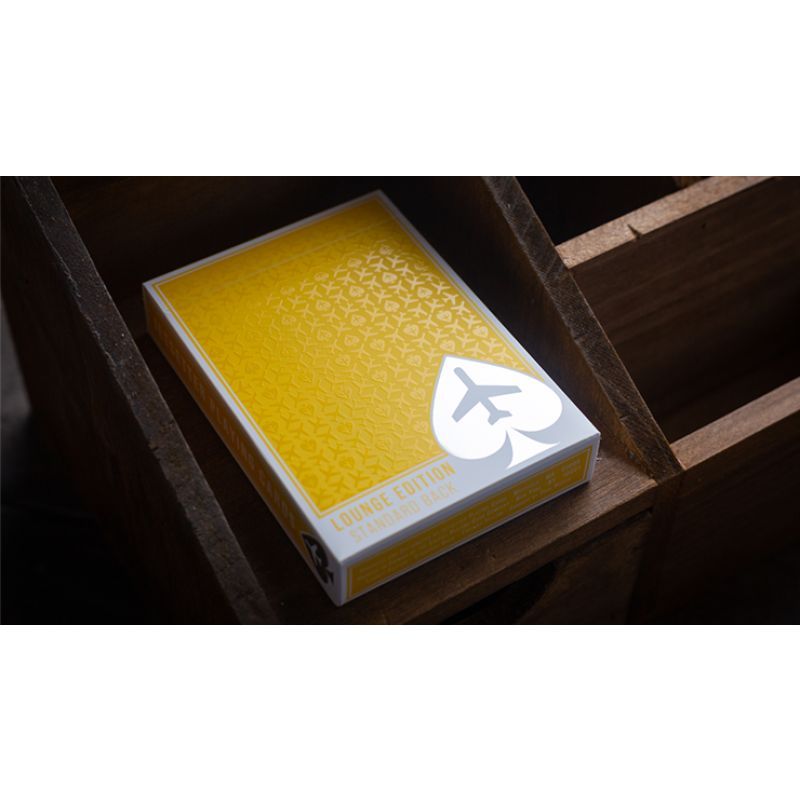 Foto Lounge Edition in Taxiway Yellow by Jetsetter Playing Cards (VT)