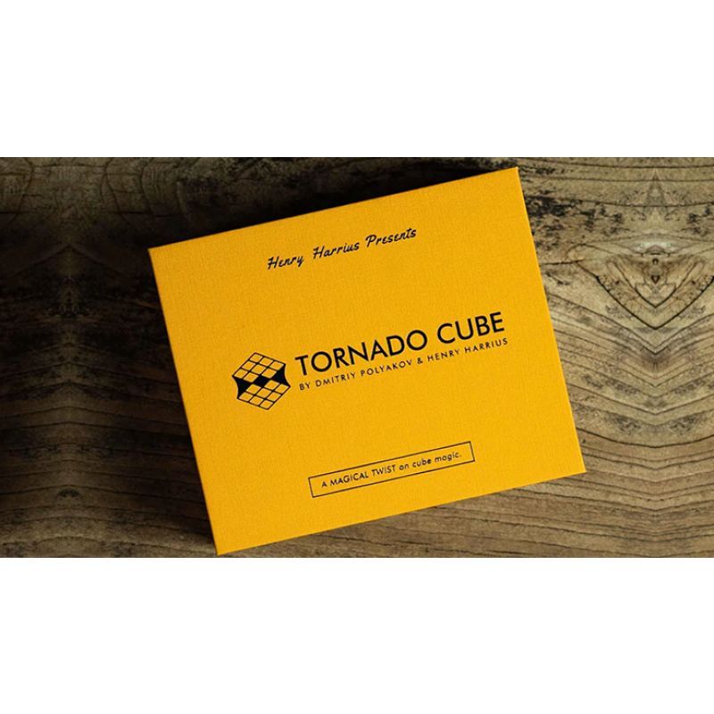 Foto Tornado Cube by Dmitry Polyakov and Henry Harrius - Trick