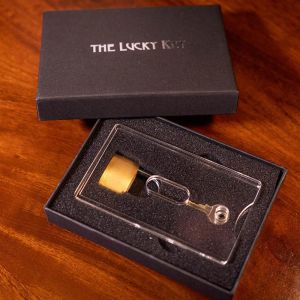 Foto The Lucky Key - Close Up