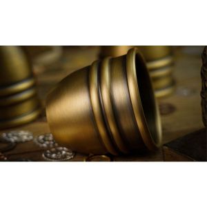 Foto Artistic Chop cup and balls (Brass) by TCC - Trick