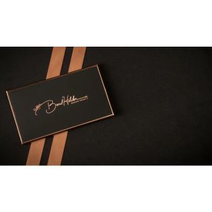 Foto Rubber Band Holder (Gimmick and Online Instructions) by Hanson Chien - Trick