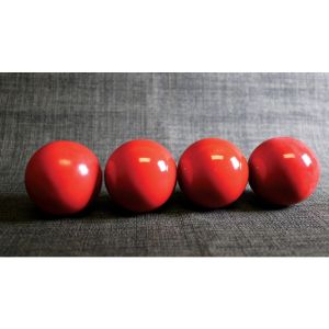 Foto Wooden Billiard Balls (2