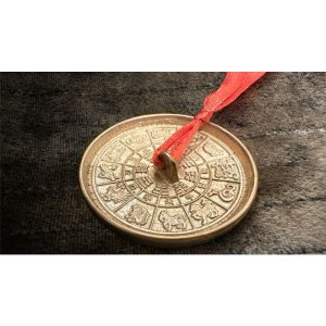 Foto Bronze Enigma by Jackie Zhao and JT Magic