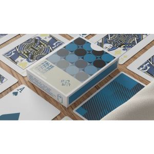 Foto False Playing Cards by WohStudios