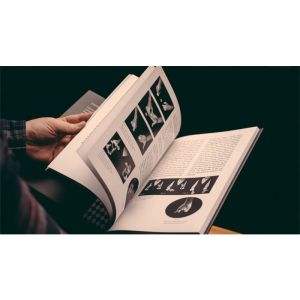 Foto Coins and Other Fables by Luis Piedrahita - Book
