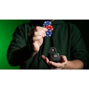 Foto COLOR CODE COIN PURSE GREEN by Bob Kohler - Trick