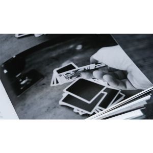 Foto Ryan Schlutz Presents Midnight Sessions by Unnamed Magician (VT)