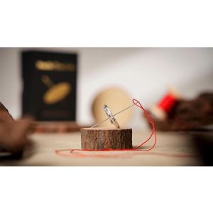 Foto Needle Thru Coin by Nathan Kranzo and TCC Magic