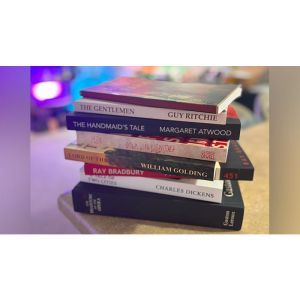 Foto The Progressive Book Test by Michael O'Brien (A Tale of Two Cities)