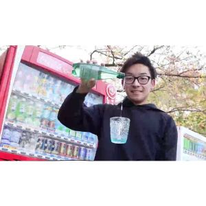 Foto Perfect Airborne Glass & Acrylic cup (Perrier) by Tejinaya Magic - Trick