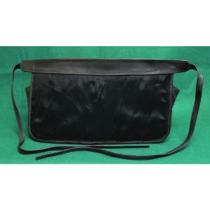 Foto CELLINI POUCH by The Ambitious Card - Trick