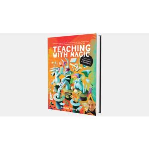 Foto Teaching With Magic by Xuxo Ruiz - Book