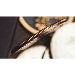 Foto Wing Coin by Harry He & Bacon Magic