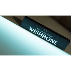Foto Paul Harris Presents Wishbone by Paul Harris and Bro Gilbert - Trick